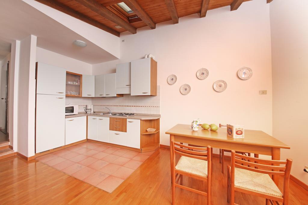 Apartment Casa Caterina Gargnano Habitación foto